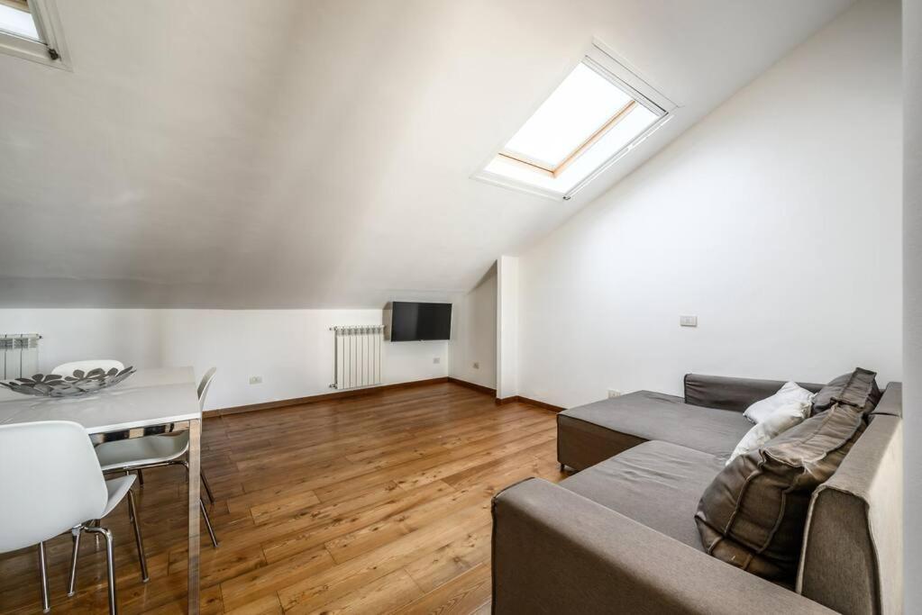 Appartamento Buenos Aires' Nest - 10 Minutes From Duomo With Terrace Milano Esterno foto