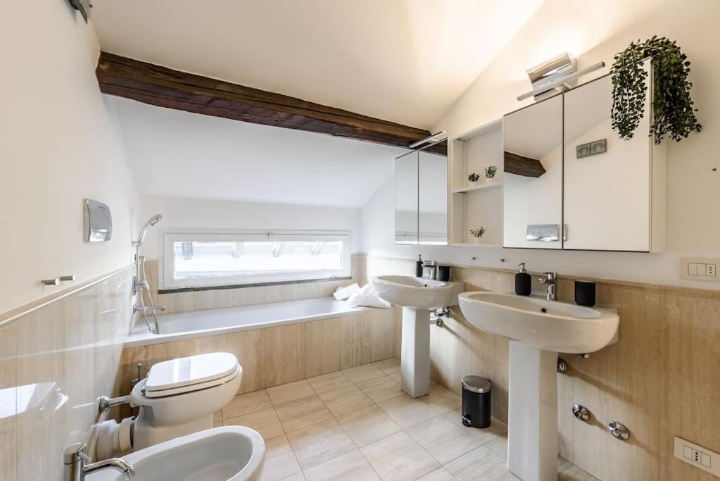 Appartamento Buenos Aires' Nest - 10 Minutes From Duomo With Terrace Milano Esterno foto