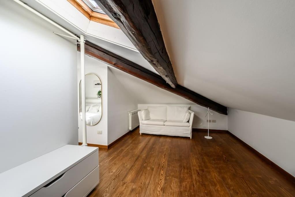 Appartamento Buenos Aires' Nest - 10 Minutes From Duomo With Terrace Milano Esterno foto