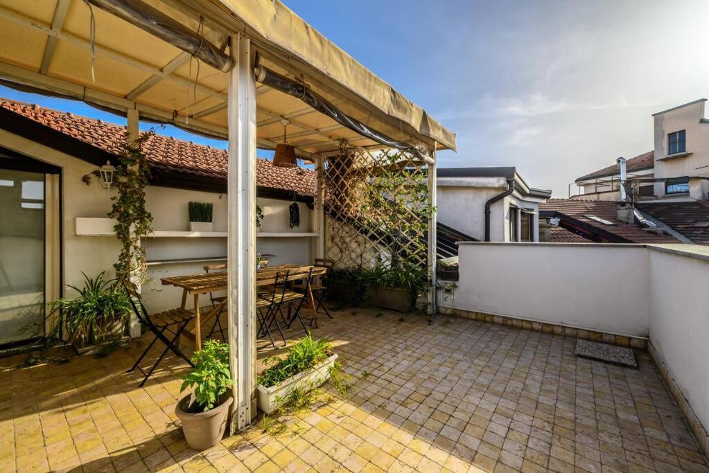 Appartamento Buenos Aires' Nest - 10 Minutes From Duomo With Terrace Milano Esterno foto