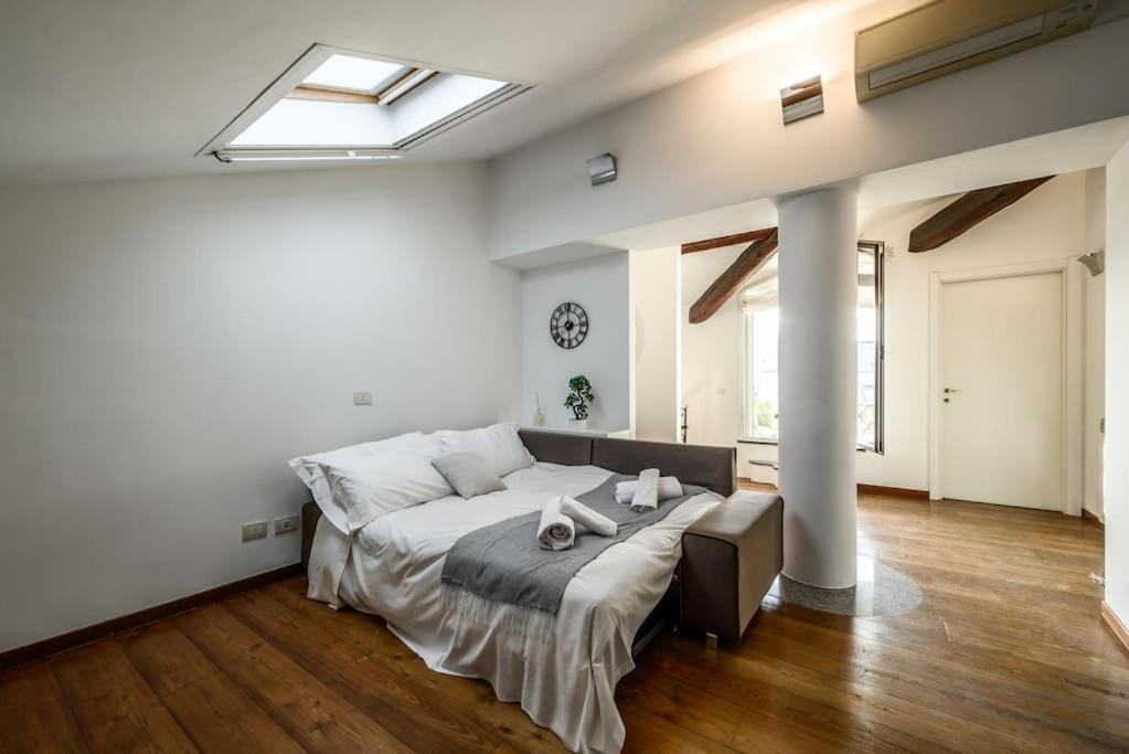 Appartamento Buenos Aires' Nest - 10 Minutes From Duomo With Terrace Milano Esterno foto