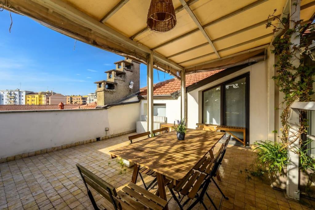Appartamento Buenos Aires' Nest - 10 Minutes From Duomo With Terrace Milano Esterno foto