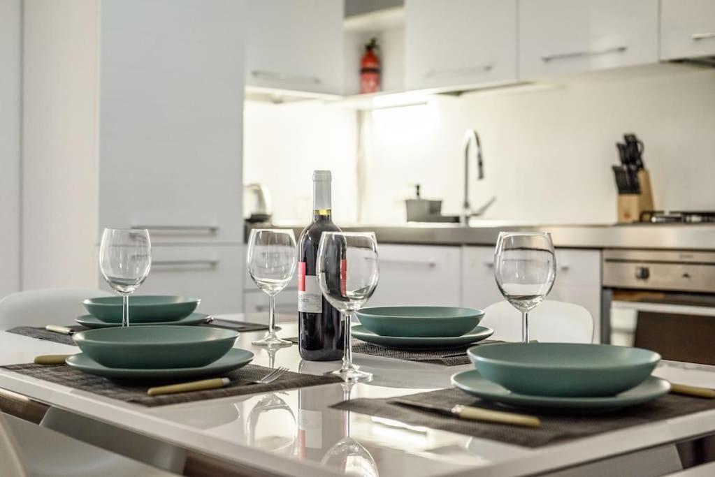 Appartamento Buenos Aires' Nest - 10 Minutes From Duomo With Terrace Milano Esterno foto